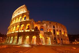 В статье говорится о великом чуде света - Колизее, где нужно побывать каждому любителю путешествий! Рассказана история Колизея и его судьба.